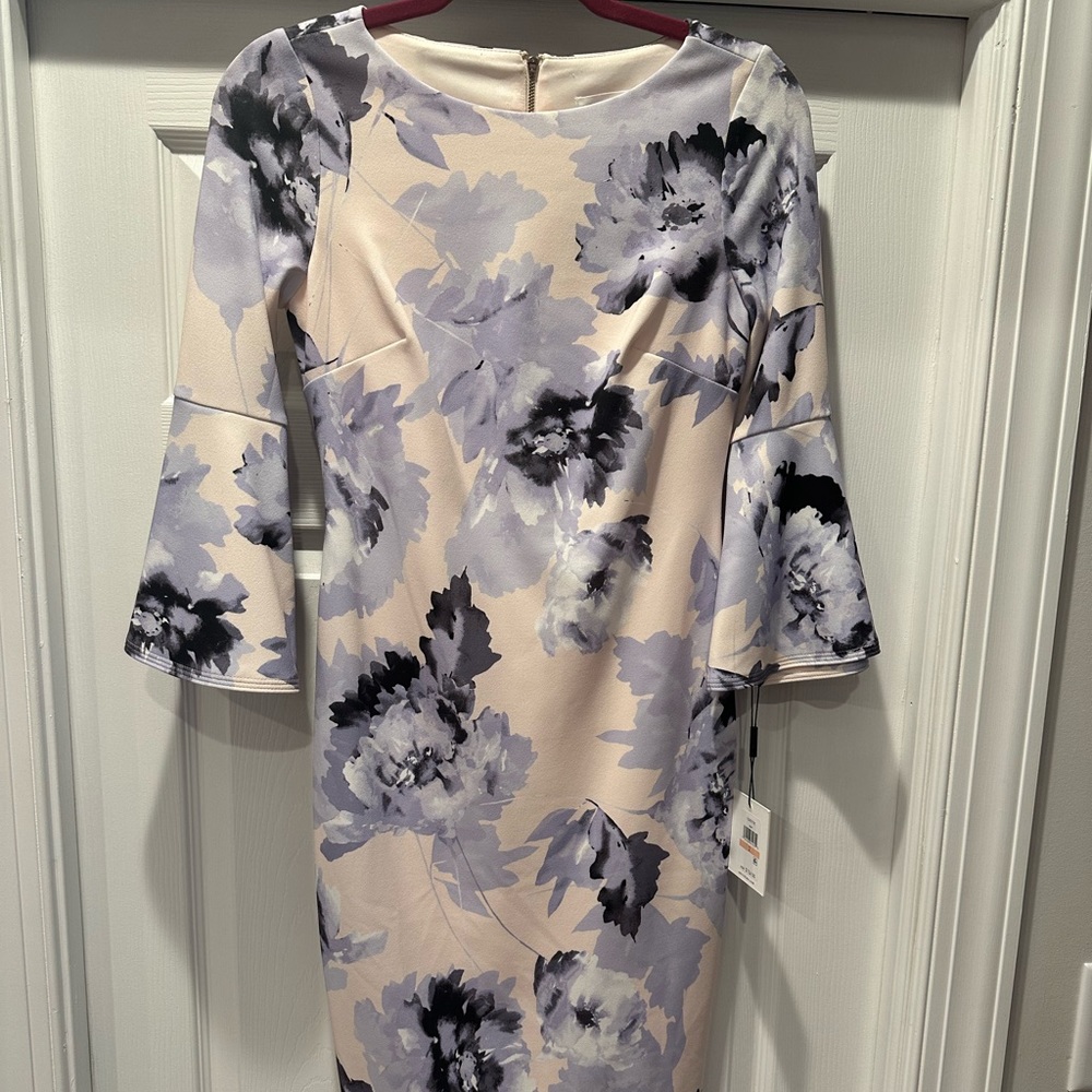 NWT Calvin Klein Spring Bell-Sleeve Sheath Dress